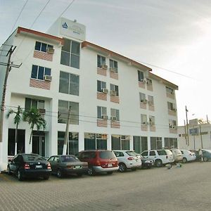 Hotel Club Nautico El Dorado